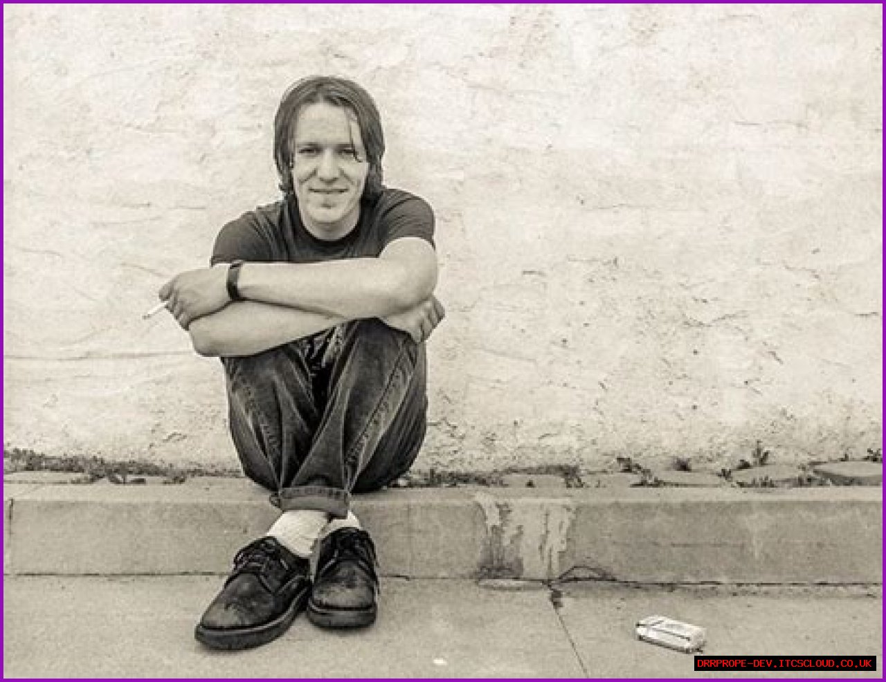 Elliott Smith And The Enigmatic 'Pink Carnation'