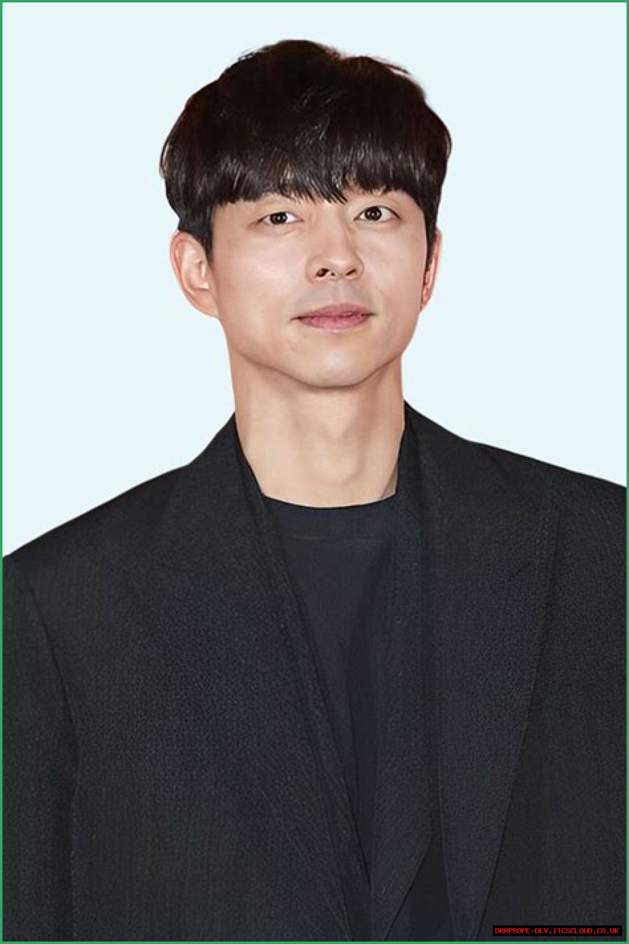 Gong Yoo Height, Weight, Age, Girlfriend, Family, Facts, Biography